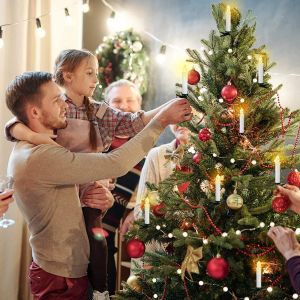 LED Christbaumkerzen, Set 20 Stk. Kabellos mit Fernbedienung warmweiß Weihnachtsbaumkerzen LED Christbaumkerzen, Set 20 Stk. Kabellos mit Fernbedienung warmweiß Weihnachtsbaumkerzen