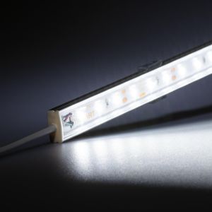 12V Slim Line Aluminium LED Leiste – weiß – transparente Abdeckung 12V Slim Line Aluminium LED Leiste – weiß – transparente Abdeckung