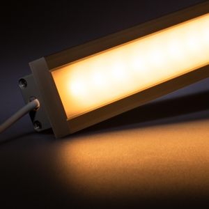 12V Aluminium Einbau LED Leiste – warmweiß – diffuse Abdeckung 12V Aluminium Einbau LED Leiste – warmweiß – diffuse Abdeckung