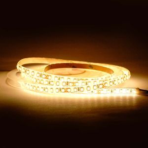 24V wasserfester LED Streifen - warmweiß - IP65 - 120 LEDs je Meter - alle 5cm teilbar 24V wasserfester LED Streifen - warmweiß - IP65 - 120 LEDs je Meter - alle 5cm teilbar