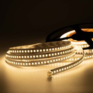 24V LED Streifen energiesparend - warmweiß - 180 LEDs je Meter - alle 5cm teilbar 24V LED Streifen energiesparend - warmweiß - 180 LEDs je Meter - alle 5cm teilbar