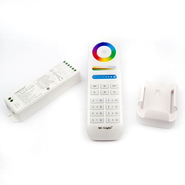 8 Zonen Funk LED Controller – 3 Kanal – RGB – mit Touch-Fernbedienung