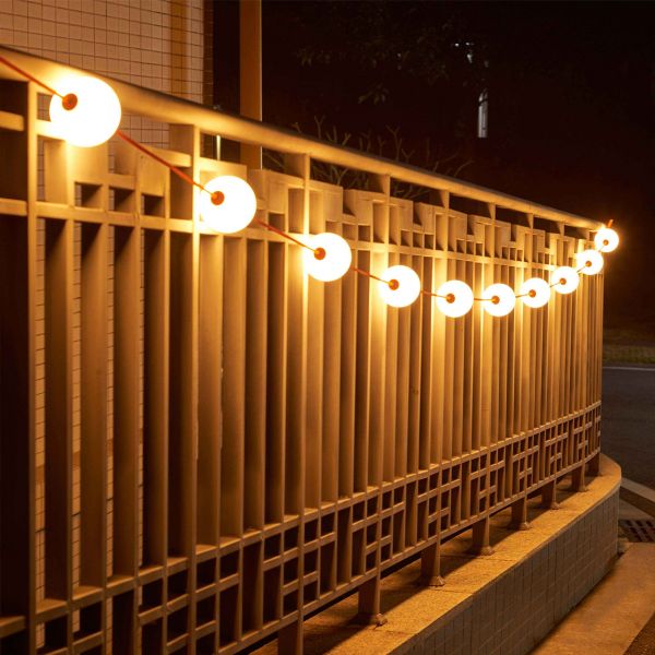 12V LED - Lichterkette für Innen- und Außenbereich mit 15 warmweißen Lichtkugeln in 10,54m Länge