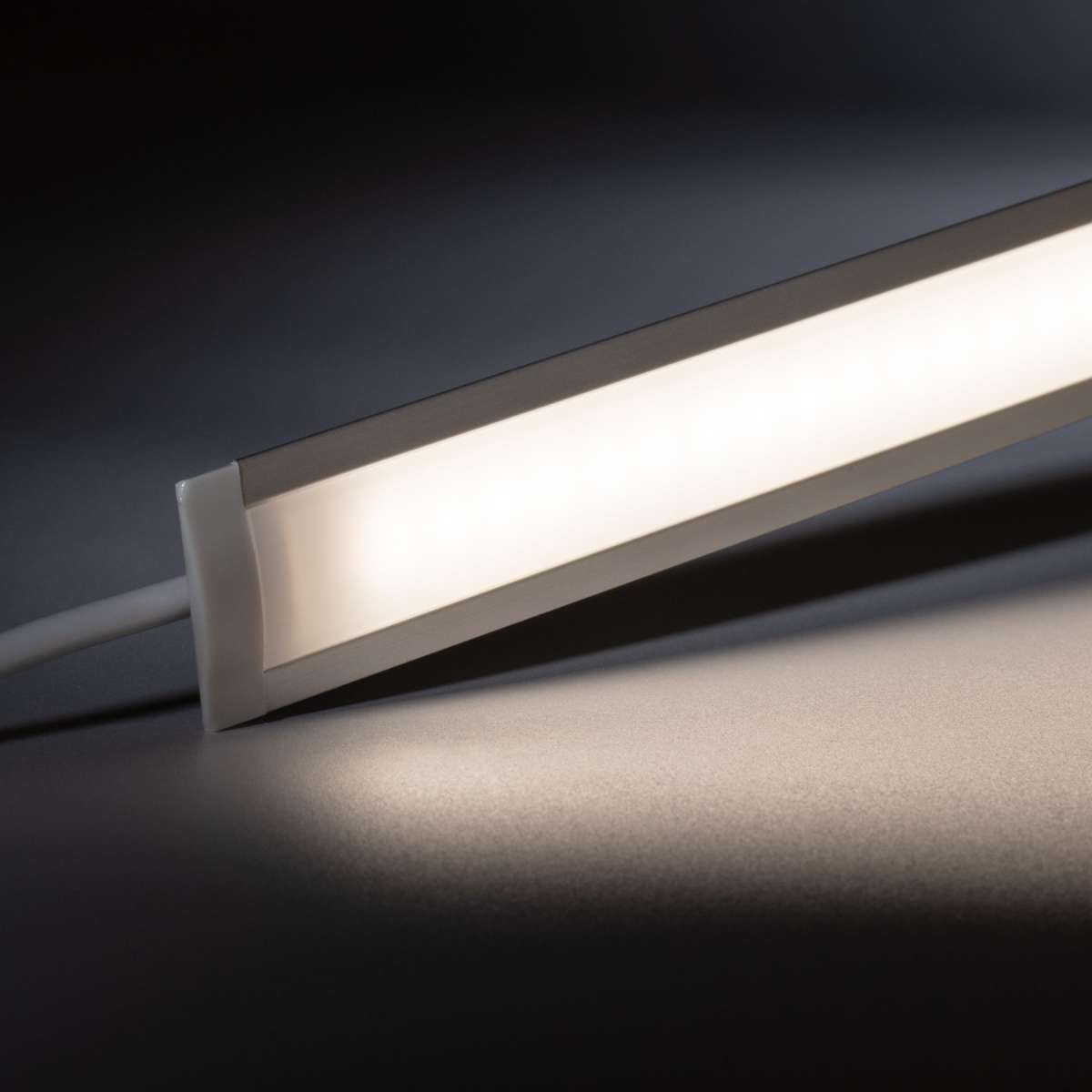 24V Aluminium Einbau LED Leiste schmal tageslichtweiß