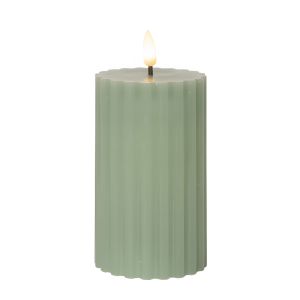 Star Trading, grüne LED Stumpenkerze - Flamme Stripe - mit geriffelter Oberfläche - warmweiß, Timerf Star Trading, grüne LED Stumpenkerze - Flamme Stripe - mit geriffelter Oberfläche - warmweiß, Timerf
